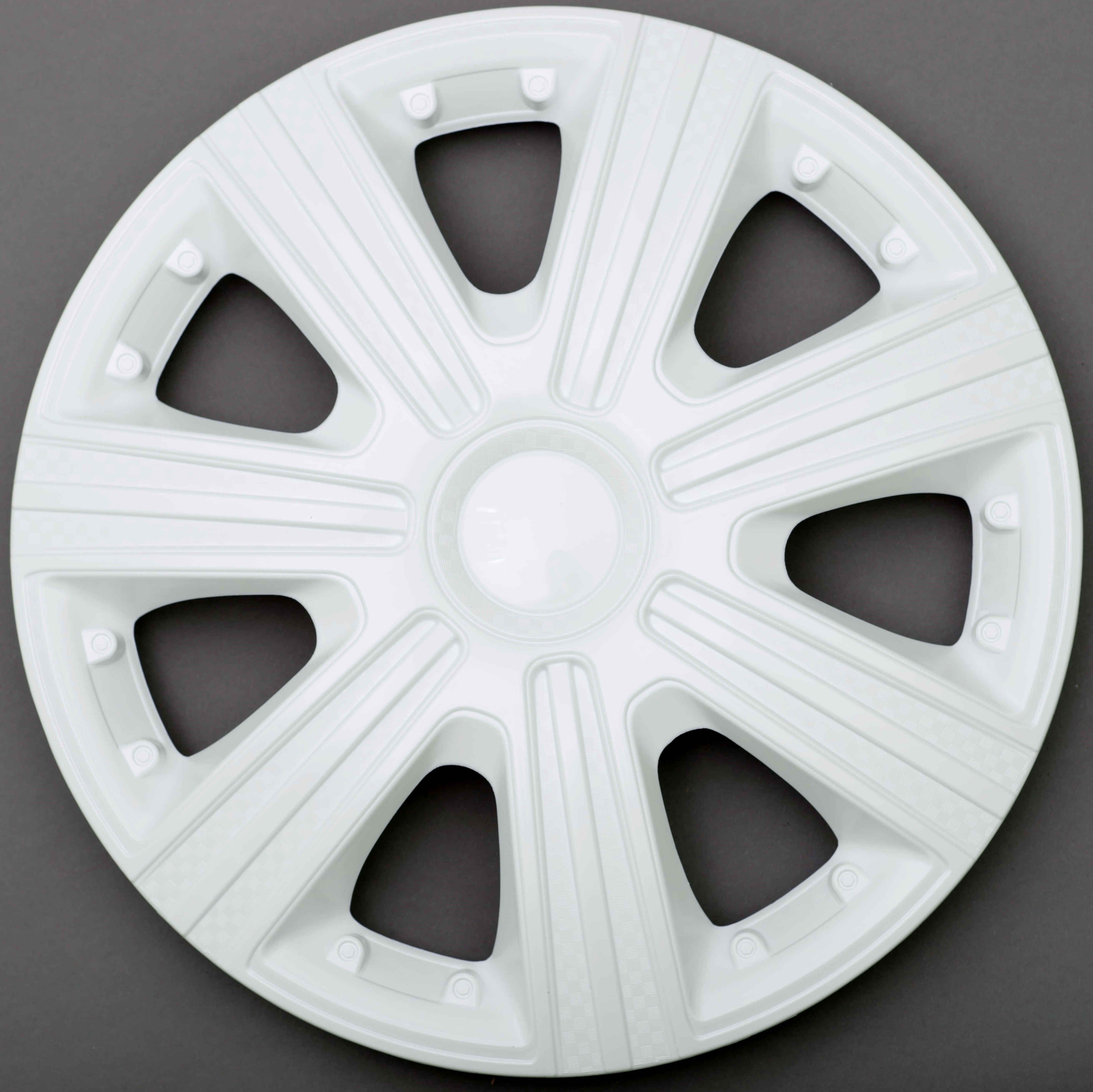 e0f7c6a3-3689-11ee-9b57-04d9f508137a Колпаки на колеса 13  DTM  белый (4шт)